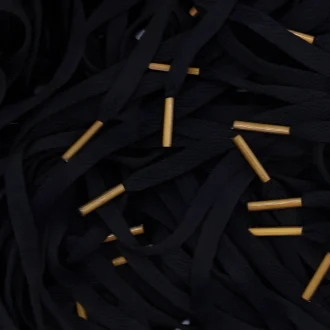 Black Nike laces Curry tips